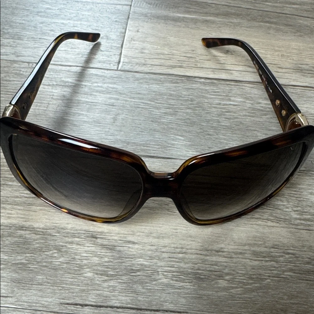 Gucci Oversized Tortoise Brown Gradient Butterfly Sunglasses GG Logo